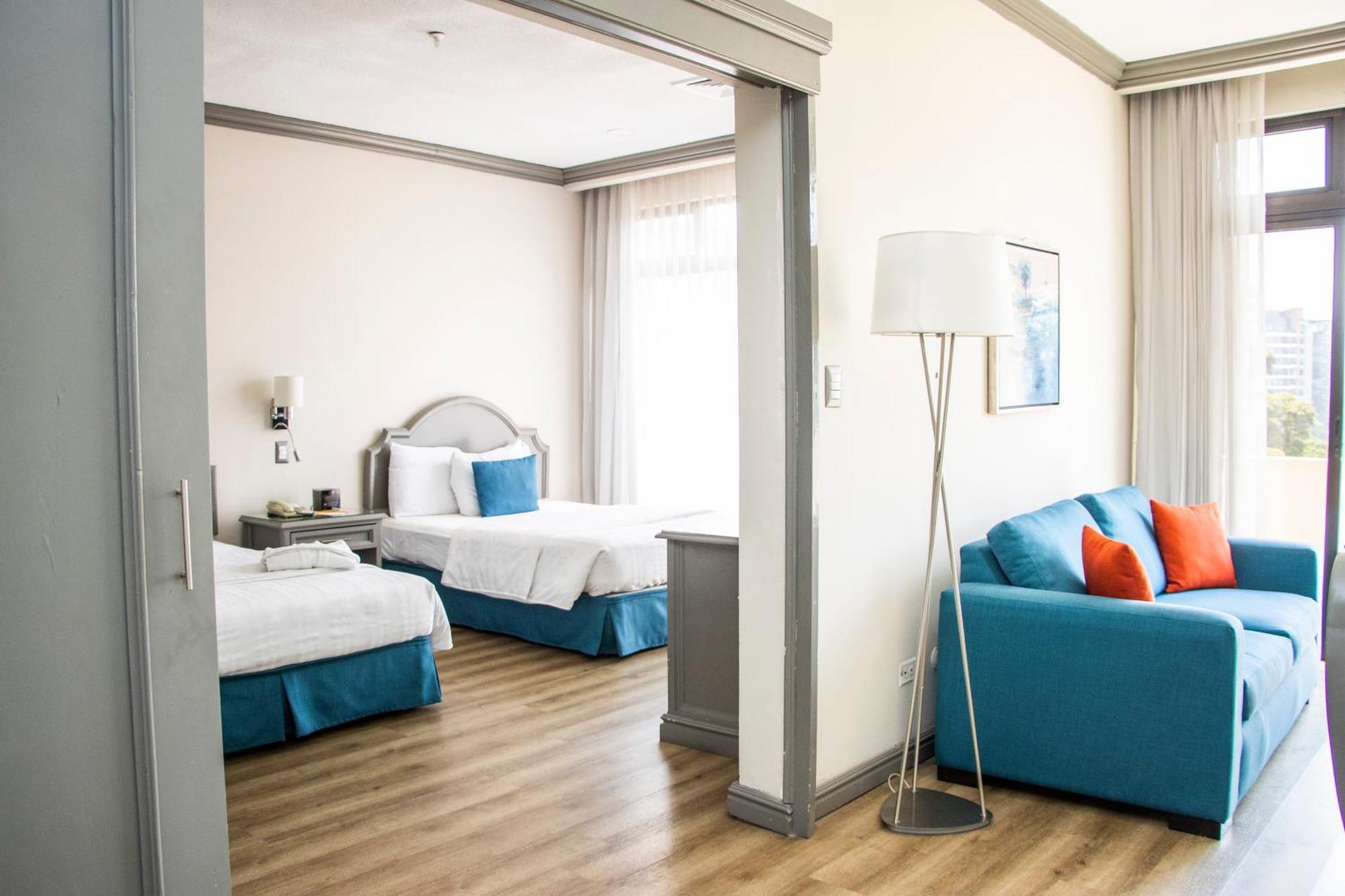 Hotel Santander Plaza Guatemala City Exterior photo